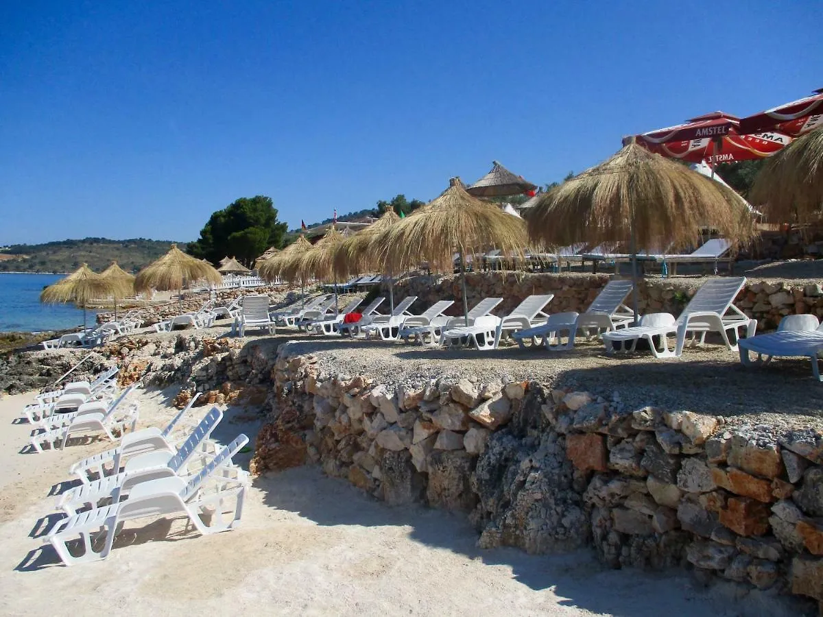 Glamour Camping Paradise Ksamil Hotel Luxury tent